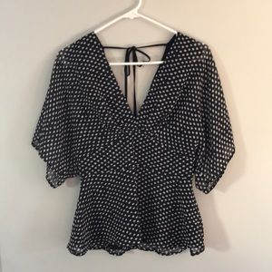 Adelyn Rae v neck blouse